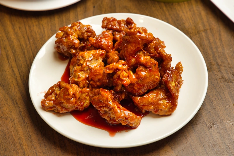 Crispy Chicken in Spicy Red Sauce